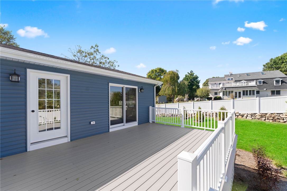 4 Shore Road Westerly, RI 02891 - Photo 41 of 50
