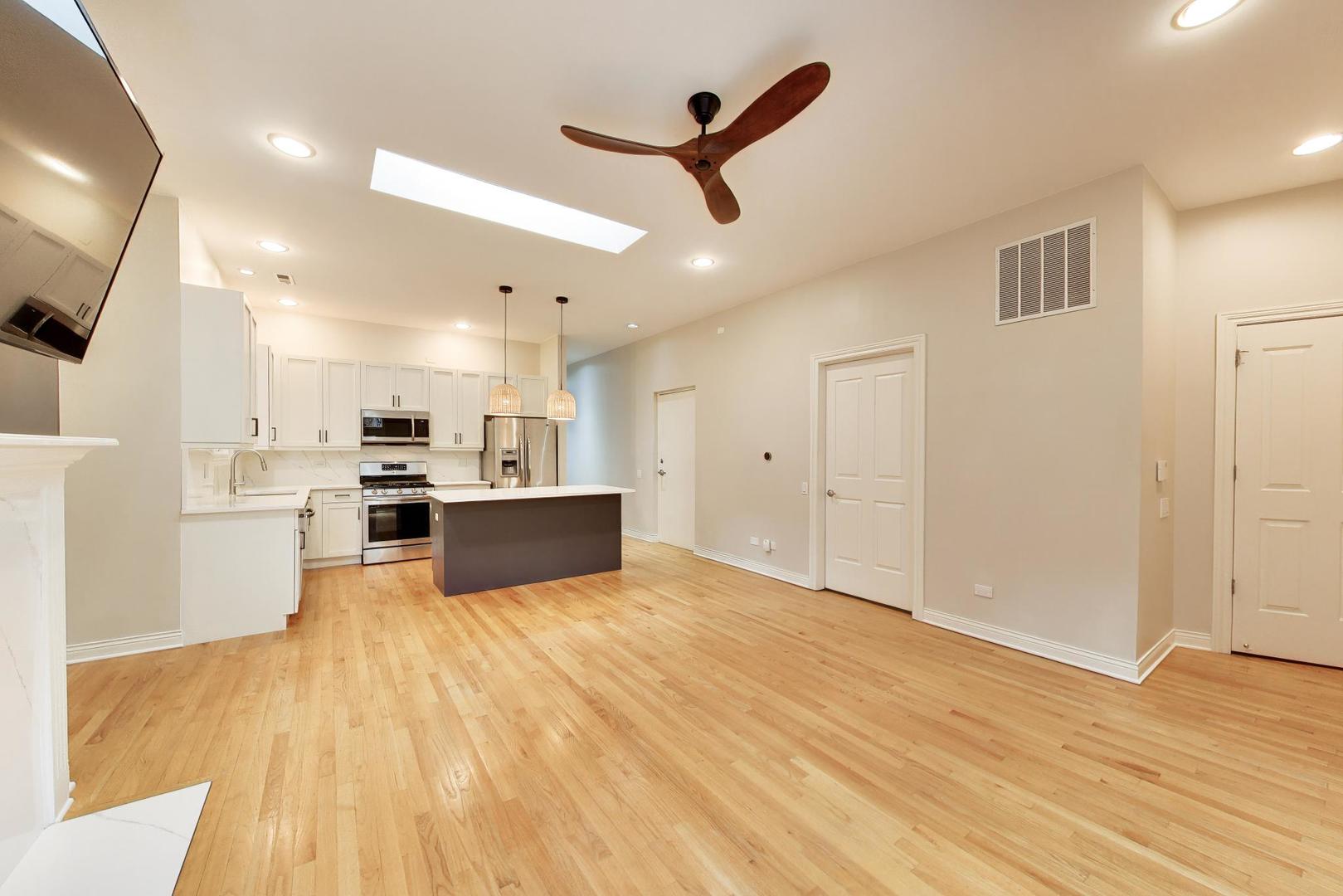 1347 West Washington Boulevard, Unit 4B Chicago, IL 60607 - Photo 4 of 29