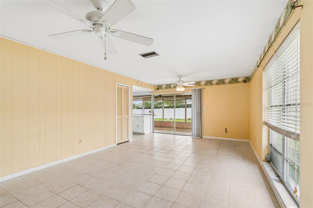 14363 Neptune Road Seminole, FL 33776 - Photo 19 of 65
