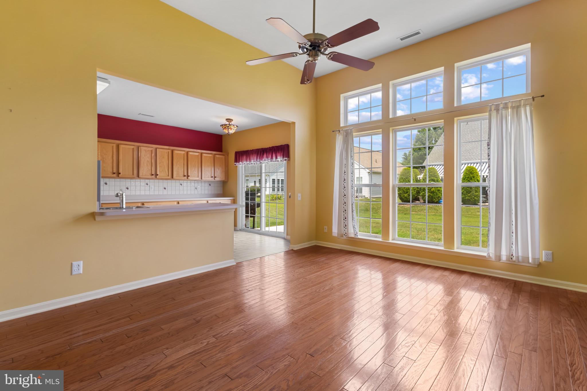 19 Emery Way Delanco, NJ 08075 - Photo 10 of 25 Abundant Natural Light