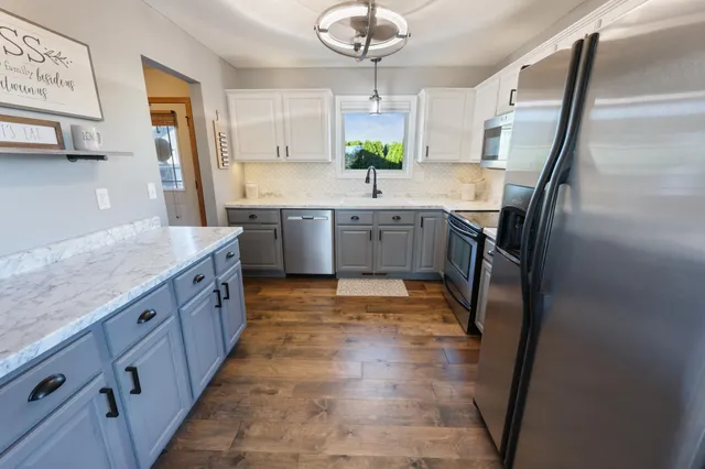 $314,900 | 633 17th Street South, Sartell, MN 56377