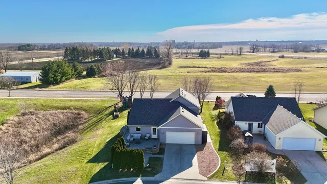 $314,900 | 633 17th Street South, Sartell, MN 56377