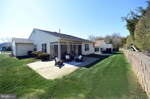 $434,000 | 4 Deep Hollow Lane North, Columbus, NJ 08022