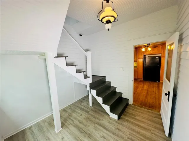 $199,999 | 409 West Miller Street, Appleton City, MO 64724