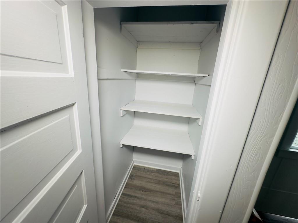 409 West Miller Street Appleton City, MO 64724 - Photo 23 of 38