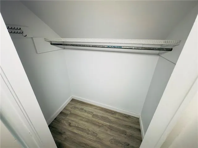 $199,999 | 409 West Miller Street, Appleton City, MO 64724