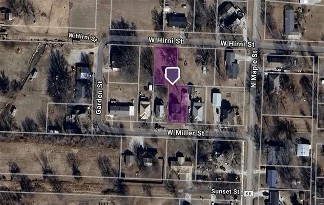 $199,999 | 409 West Miller Street, Appleton City, MO 64724