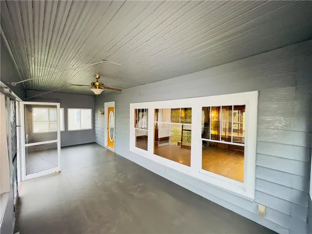 $199,999 | 409 West Miller Street, Appleton City, MO 64724