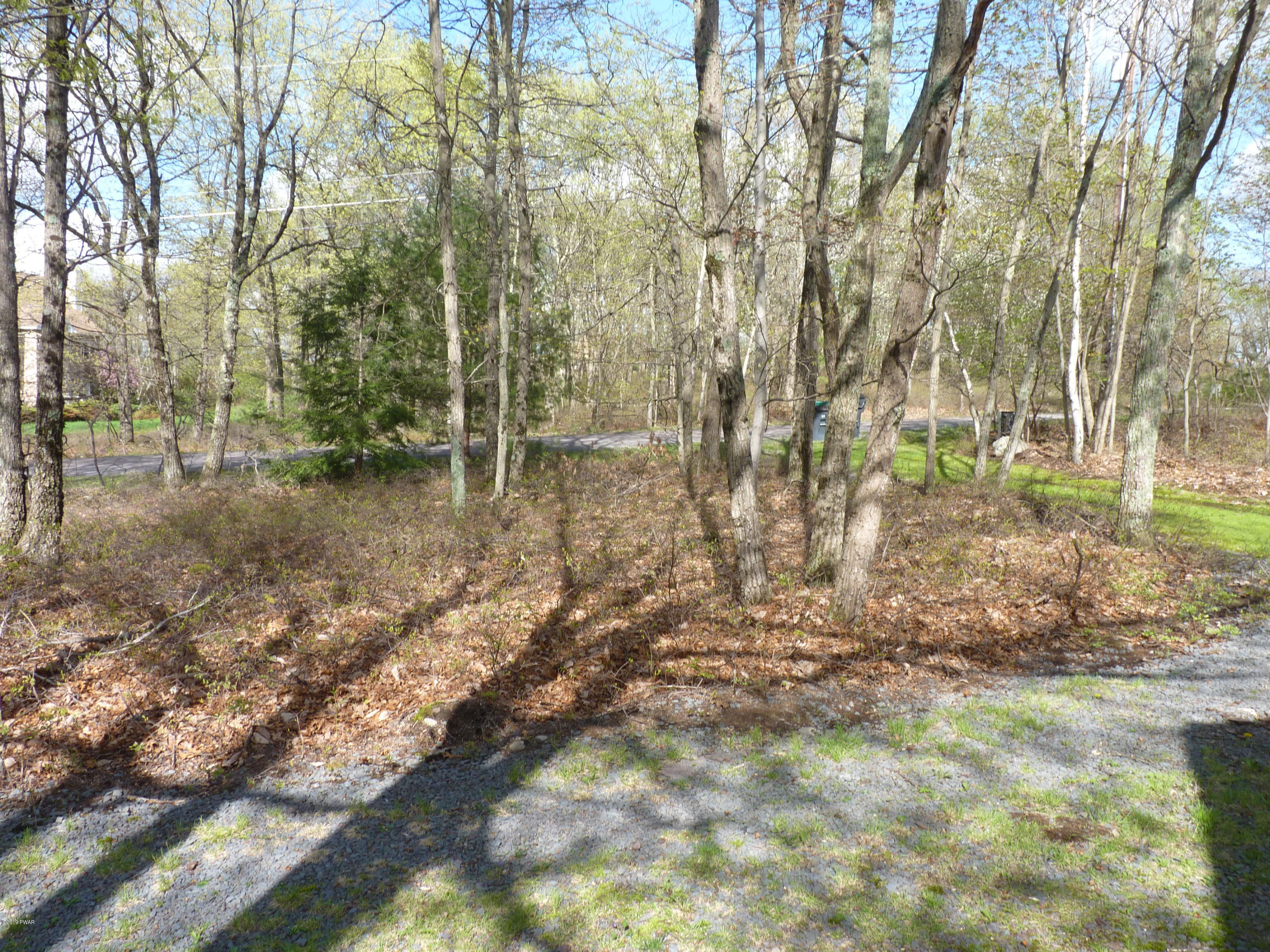 114 Mountain View Road Greeley, PA 18425 - Photo 14 of 27