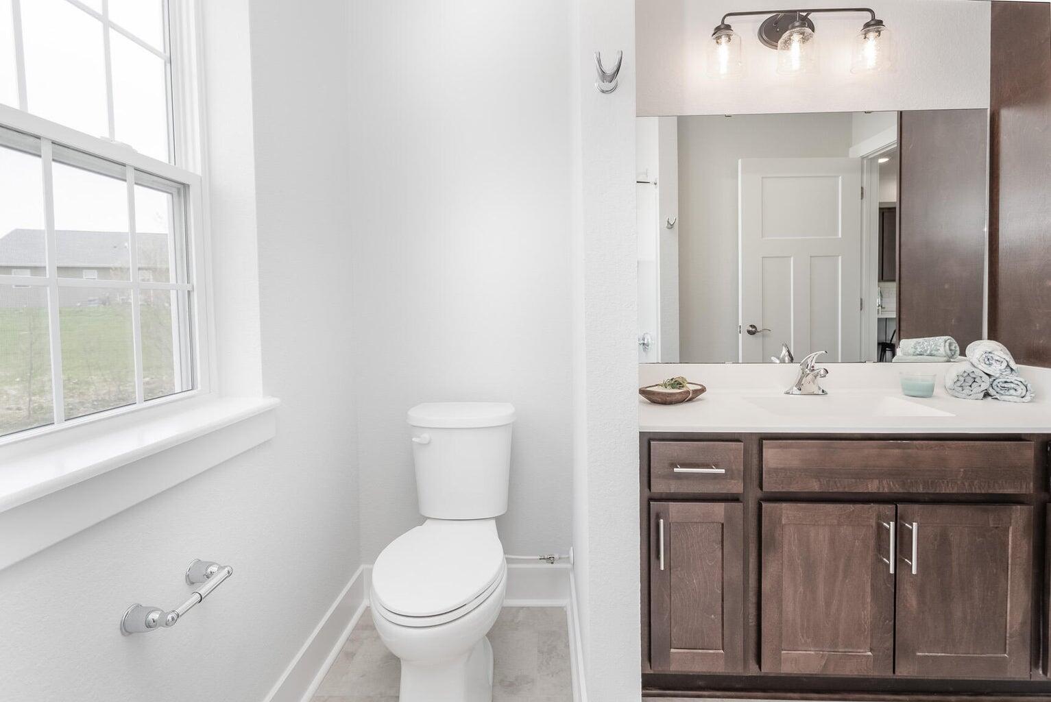 455 Hillary Circle, Unit C Johnson Creek, WI 53038 - Photo 18 of 19 Full bath