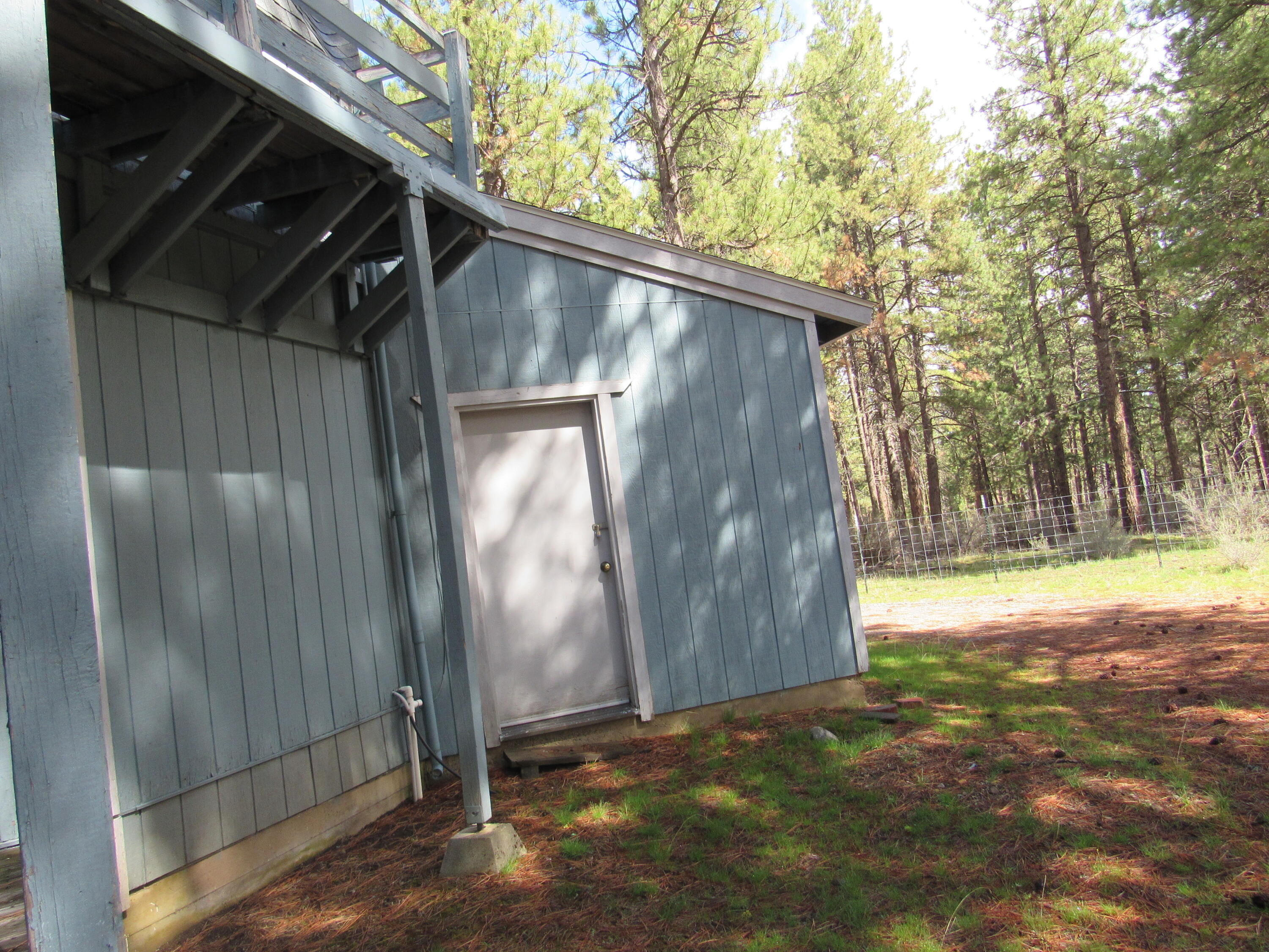 35897 South Chiloquin Road Chiloquin, OR 97624 - Photo 20 of 20 IMG_3407