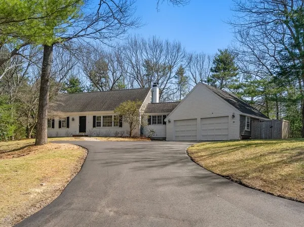$1,399,500 | 31 James Road, Duxbury, MA 02332