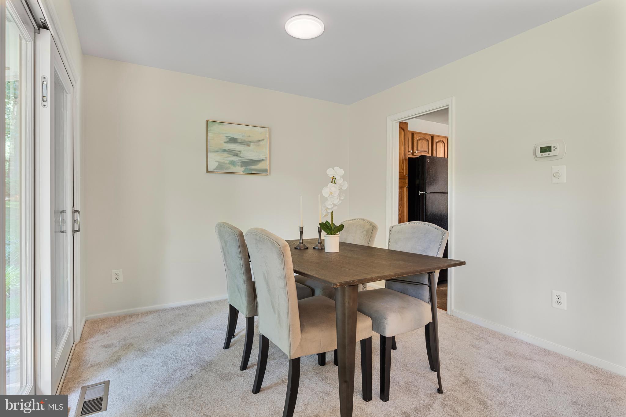 8105 Greeley Boulevard Springfield, VA 22152 - Photo 8 of 40 Gallery Image 8