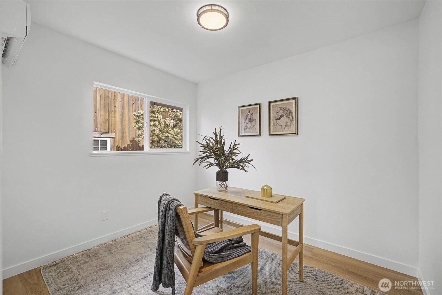 8844 16th Avenue Southwest Seattle, WA 98106 - Photo 16 of 35