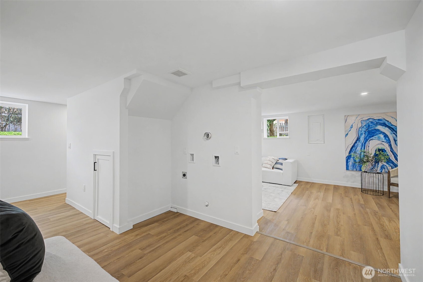 8844 16th Avenue Southwest Seattle, WA 98106 - Photo 26 of 35