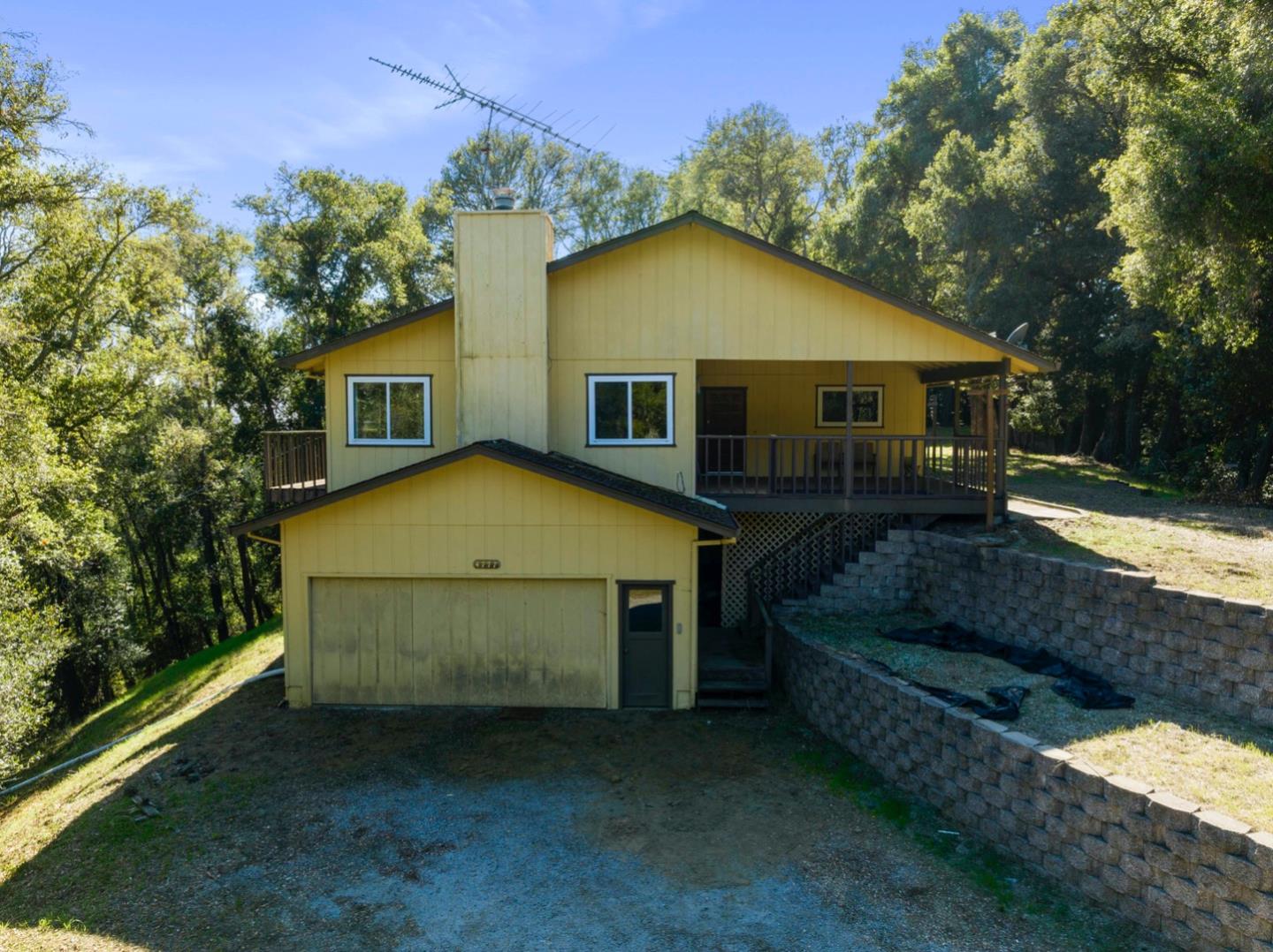 4777 Porter Gulch Road Aptos, CA 95003 - Photo 3 of 31 Gallery Image 3