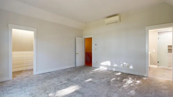 $850,000 | 77 Appleseed Drive, Turner, ME 04282