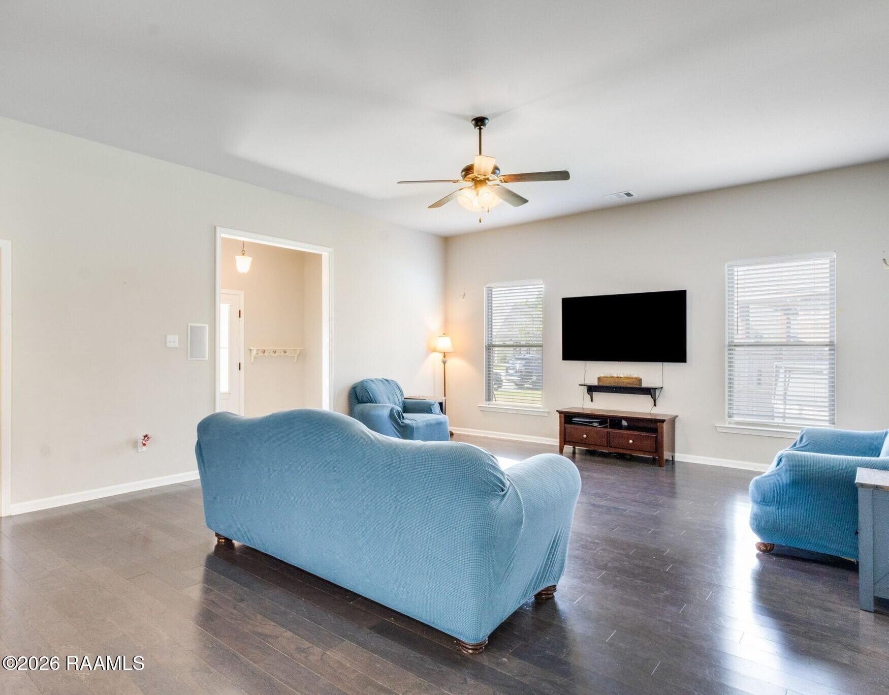 104 Gray Birch Loop Youngsville, LA 70592 - Photo 7 of 26 new living pic