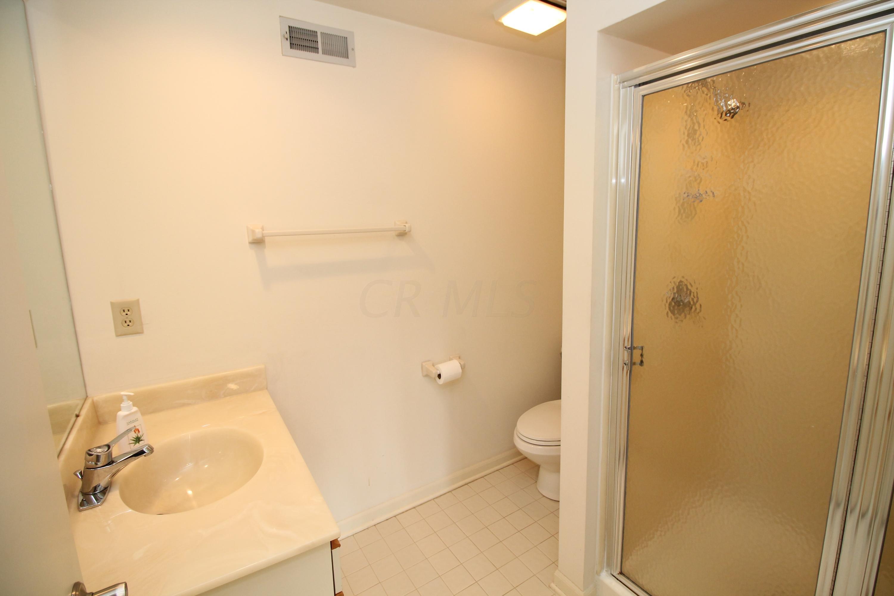167 Lake Ridge Road Columbus, OH 43085 - Photo 34 of 54