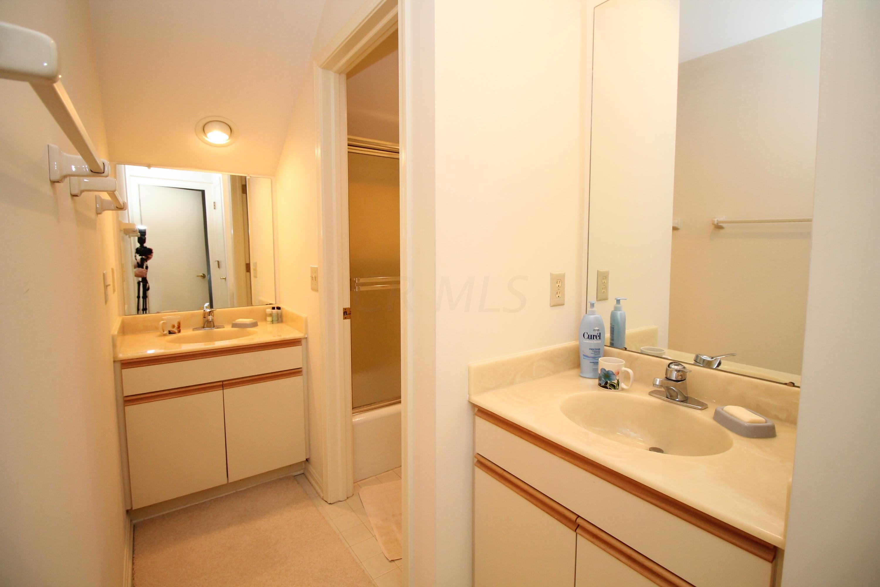 167 Lake Ridge Road Columbus, OH 43085 - Photo 41 of 54
