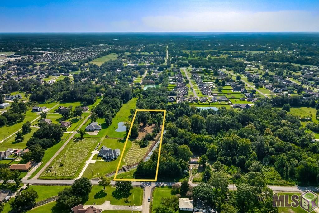 16274 Tillotson Road Prairieville, LA 70769 - Photo 2 of 9