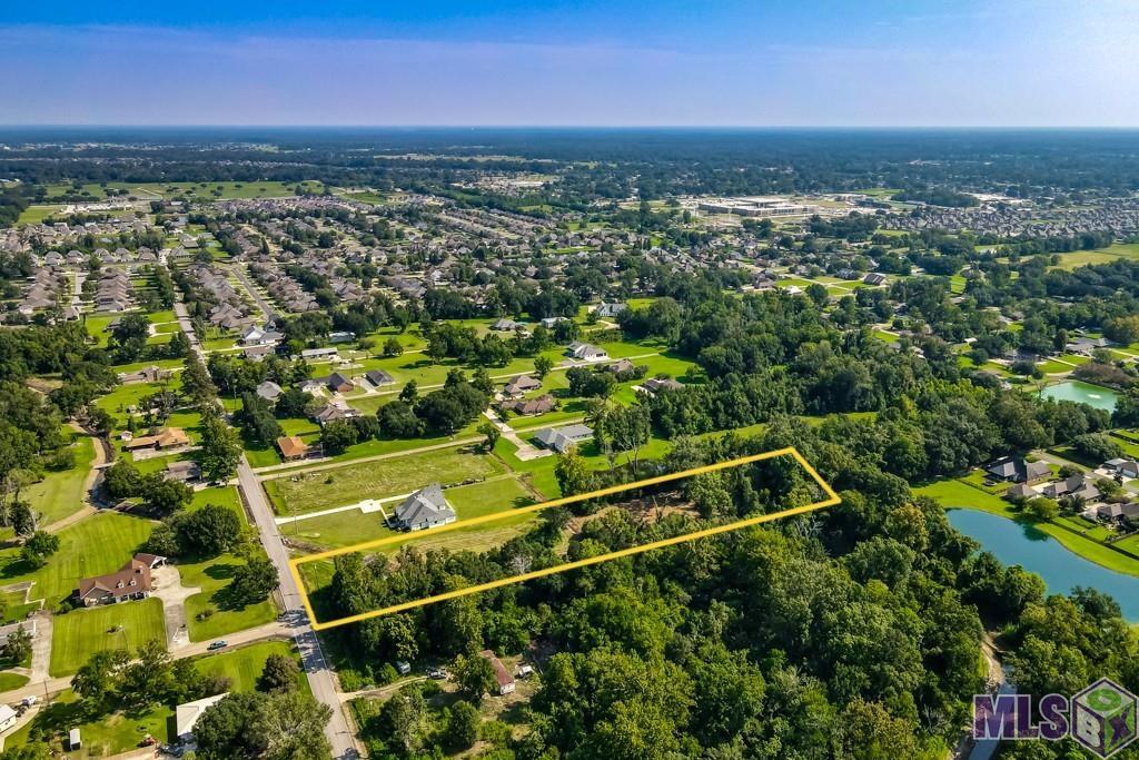 16274 Tillotson Road Prairieville, LA 70769 - Photo 3 of 9