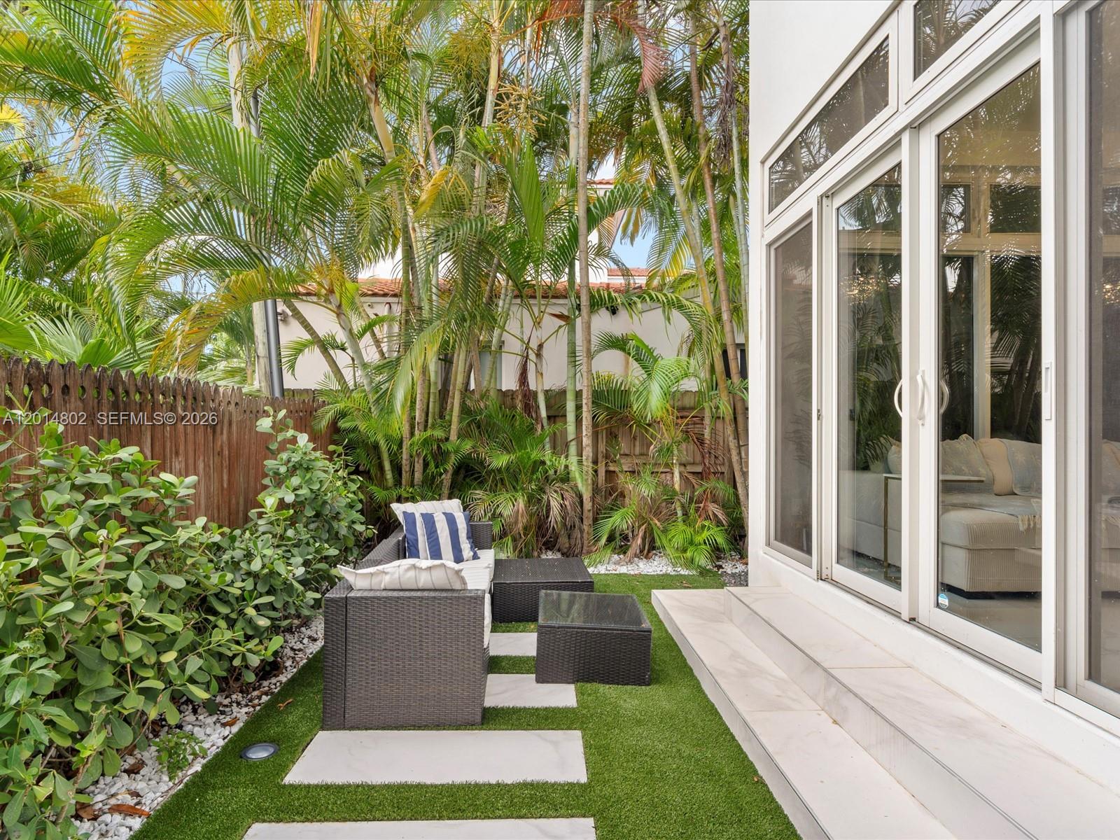 825 Southwest 23rd Road, Unit 1 Miami, FL 33129 - Photo 15 of 92