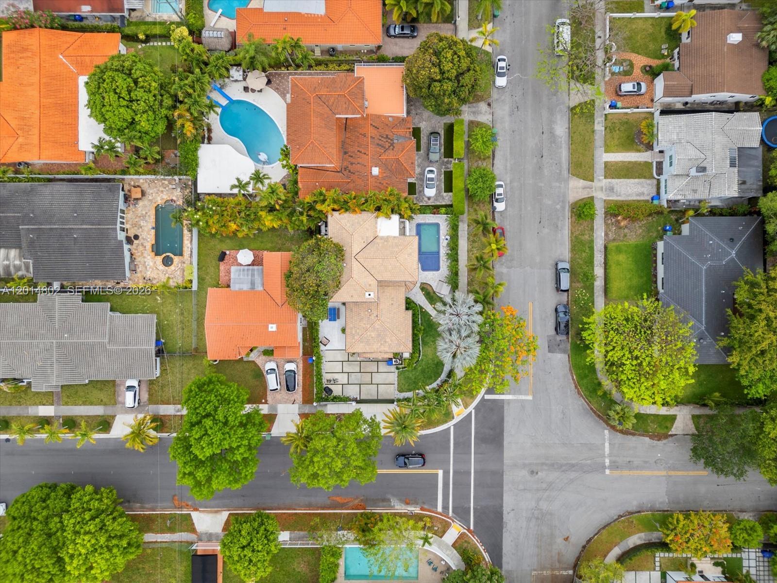 825 Southwest 23rd Road, Unit 1 Miami, FL 33129 - Photo 27 of 92