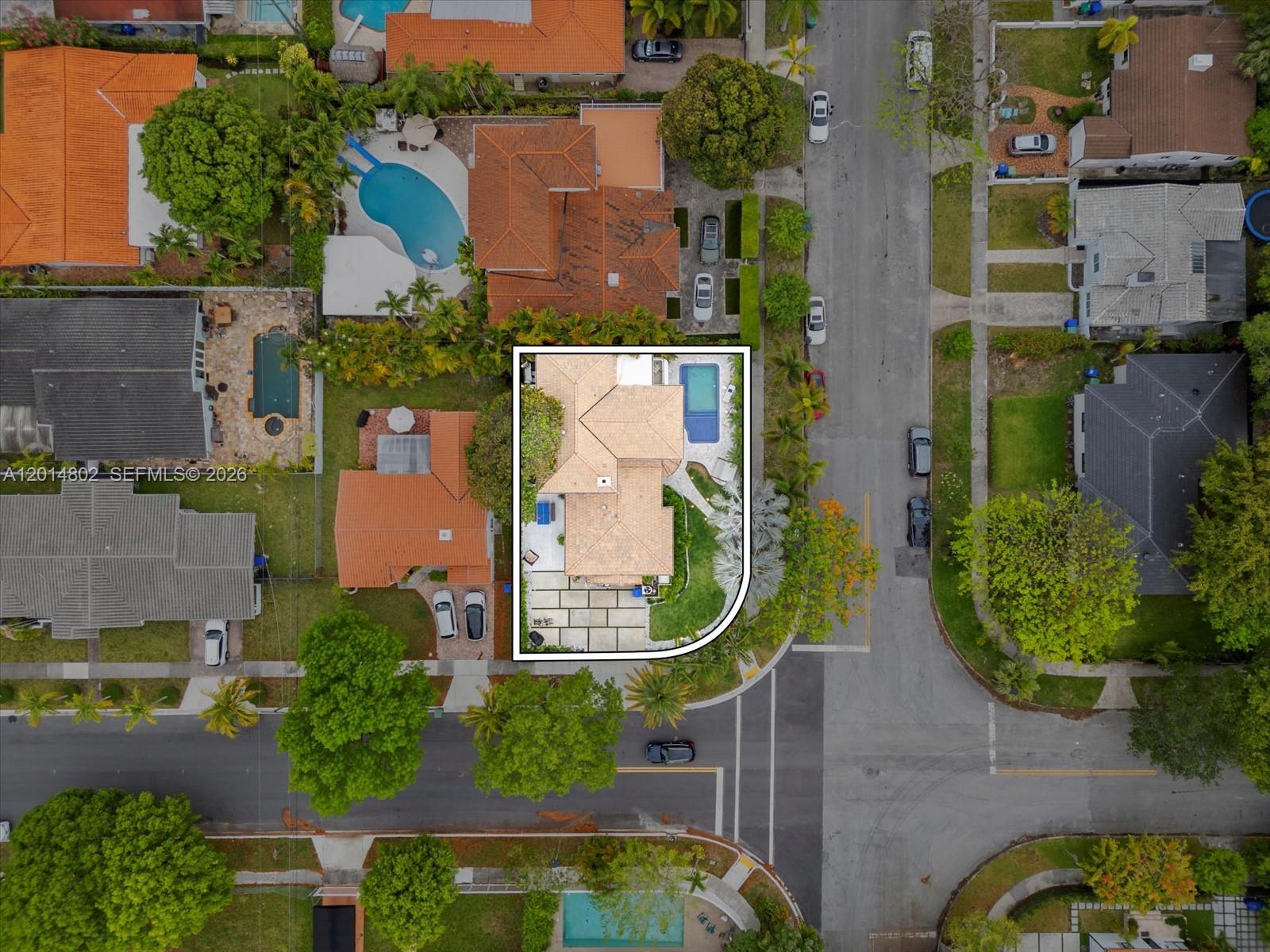 825 Southwest 23rd Road, Unit 1 Miami, FL 33129 - Photo 28 of 92 an aerial view of a house having outdoor space