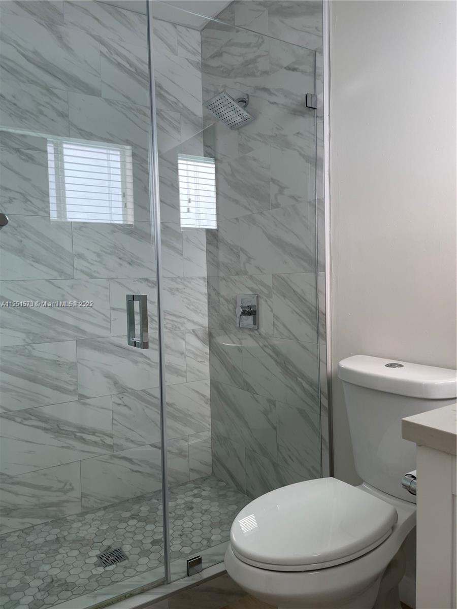 4152 Southwest 98th Avenue, Unit 4152 Miami, FL 33165 - Photo 11 of 15