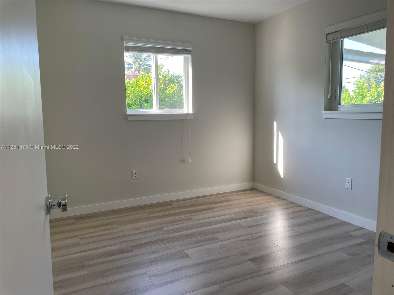 4152 Southwest 98th Avenue, Unit 4152 Miami, FL 33165 - Photo 14 of 15