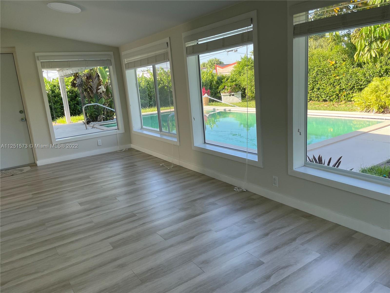 4152 Southwest 98th Avenue, Unit 4152 Miami, FL 33165 - Photo 6 of 15