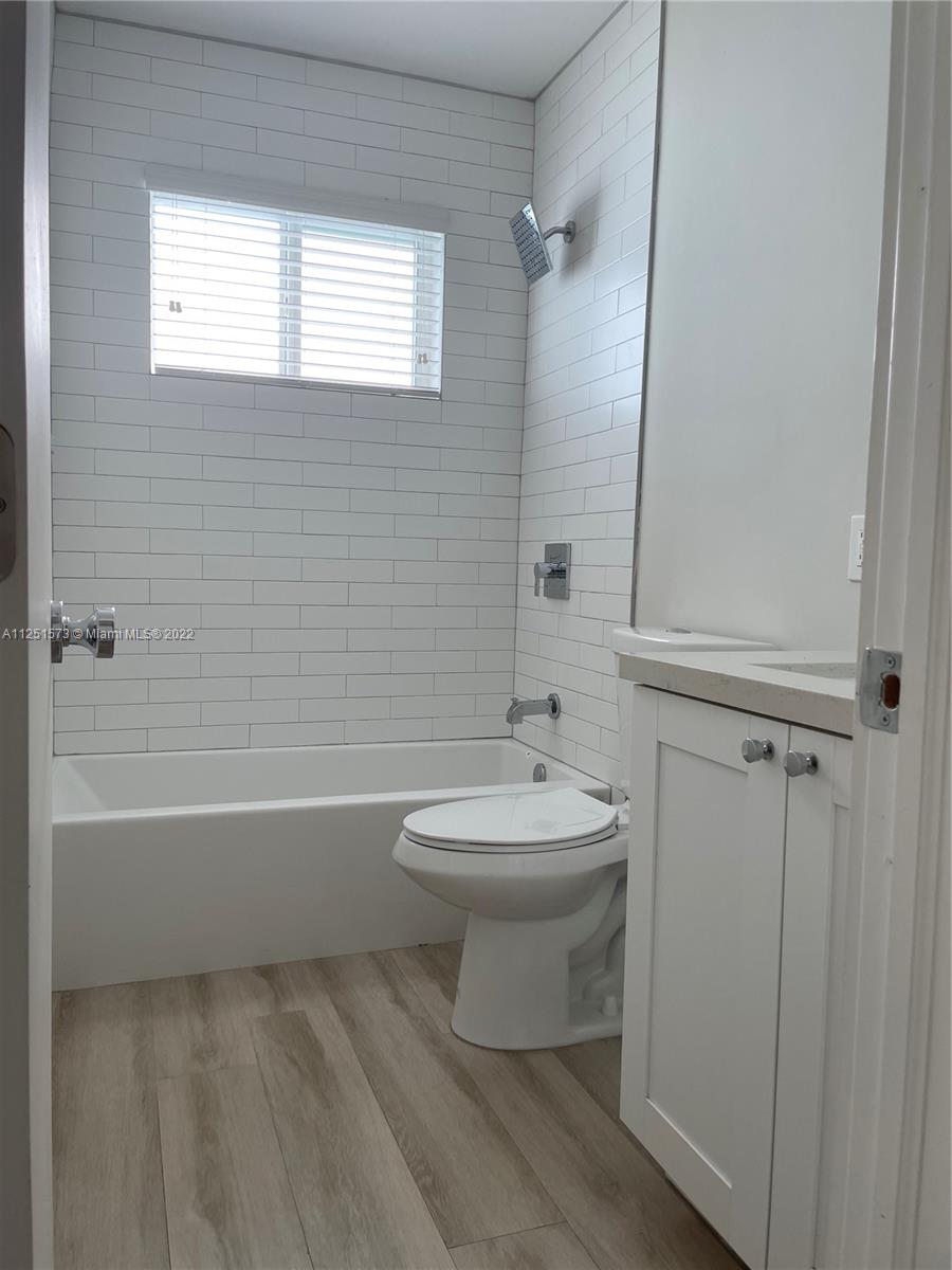 4152 Southwest 98th Avenue, Unit 4152 Miami, FL 33165 - Photo 8 of 15