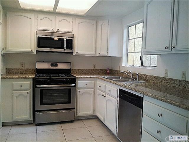 8032 Rose Street, Unit 5 Paramount, CA 90723 - Photo 1 of 1