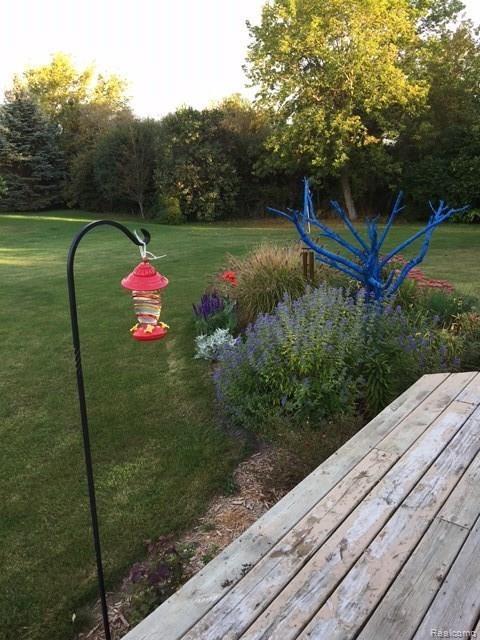 2460 North Henderson Road Davison, MI 48423 - Photo 32 of 42 Henderson4.JPG