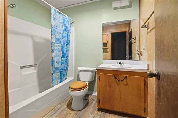 $145,000 | 124 Golden Lane, Pollock, LA 71467