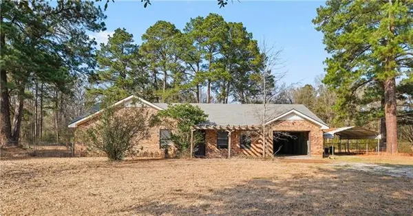 $145,000 | 124 Golden Lane, Pollock, LA 71467