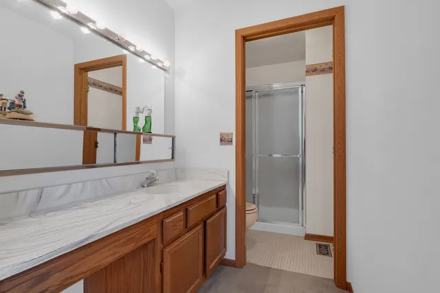 $469,000 | 121 South Raddant Road, Batavia, IL 60510