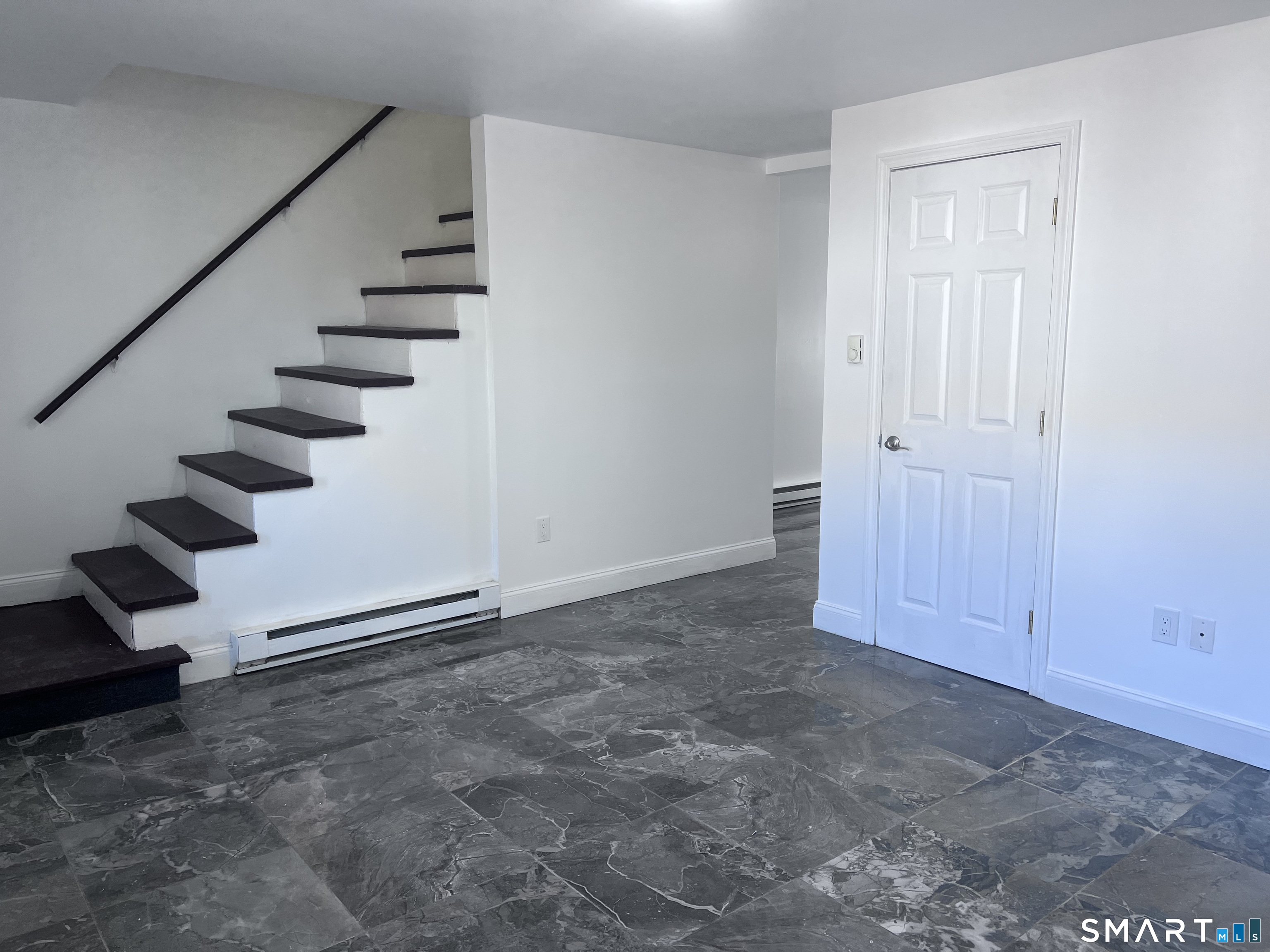 Quinlan Avenue Meriden, CT 06451 - Photo 4 of 9