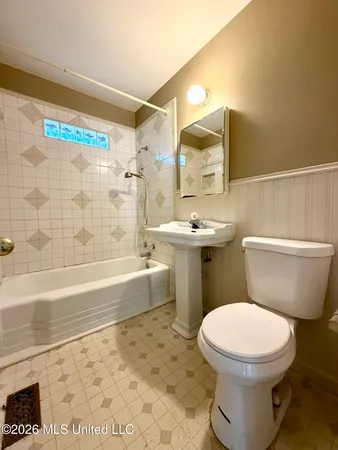 $139,000 | 1003 South Jackson Street, Brookhaven, MS 39601