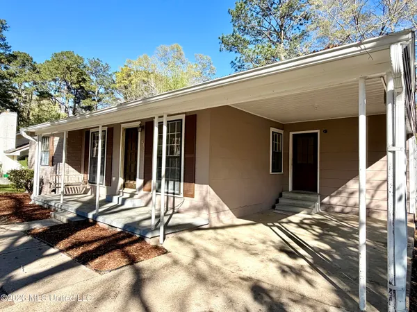$139,000 | 1003 South Jackson Street, Brookhaven, MS 39601