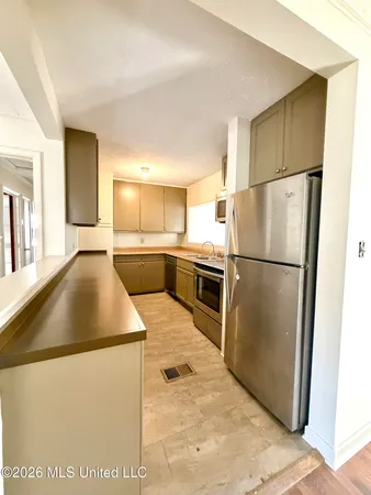 $139,000 | 1003 South Jackson Street, Brookhaven, MS 39601