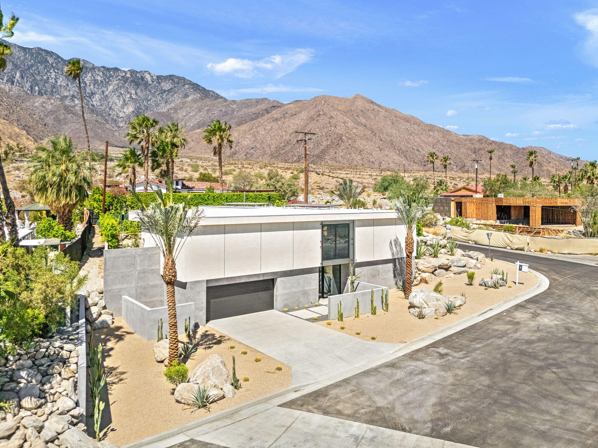 775 West Cabrillo Road Palm Springs, CA 92262 - Photo 9 of 64 9