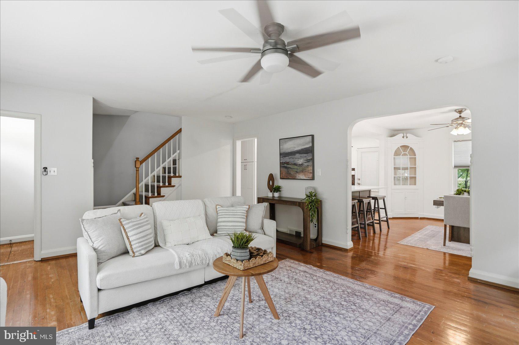 8122 Clyde Bank Road Towson, MD 21286 - Photo 6 of 36