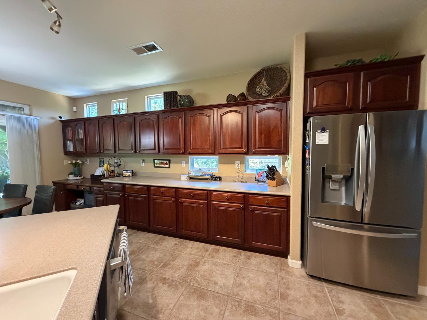 3200 Mont Cliff Court Modesto, CA 95355 - Photo 6 of 80