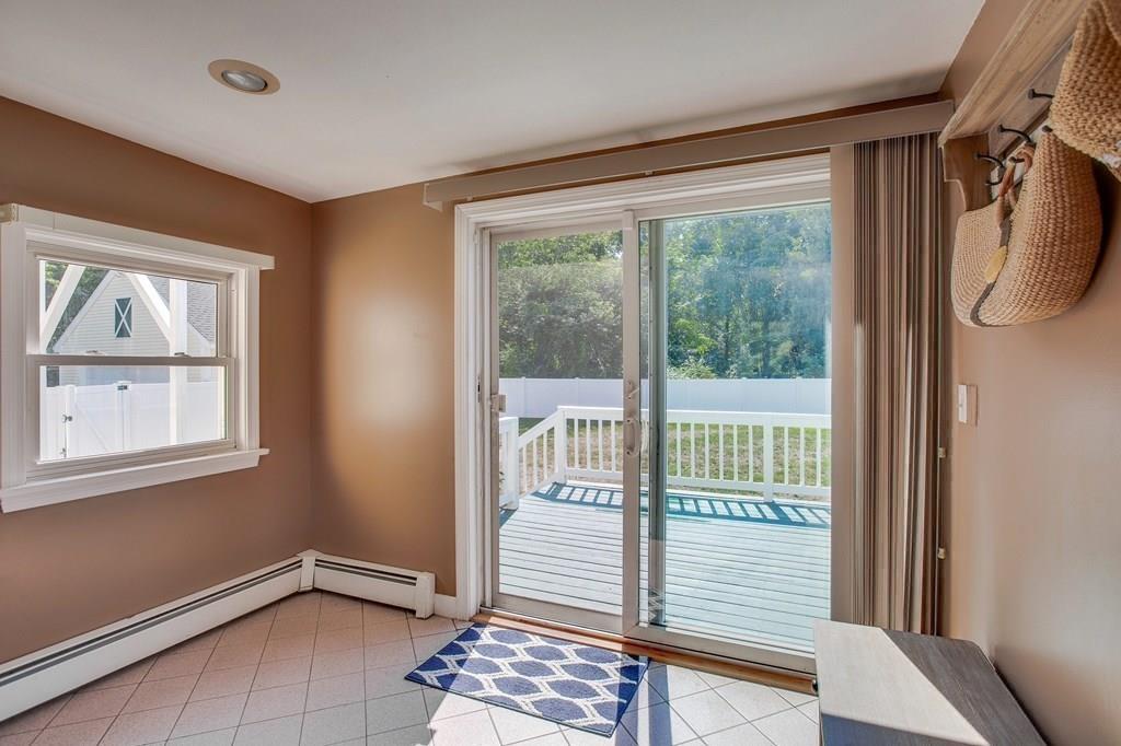 218 South Cross Road Haverhill, MA 01835 - Photo 25 of 28