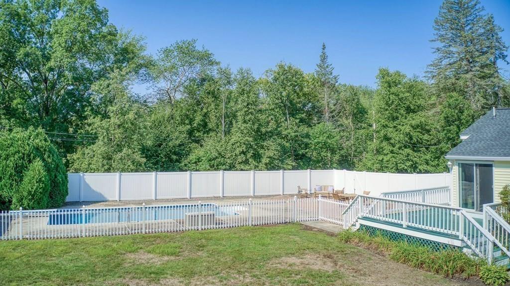218 South Cross Road Haverhill, MA 01835 - Photo 5 of 28
