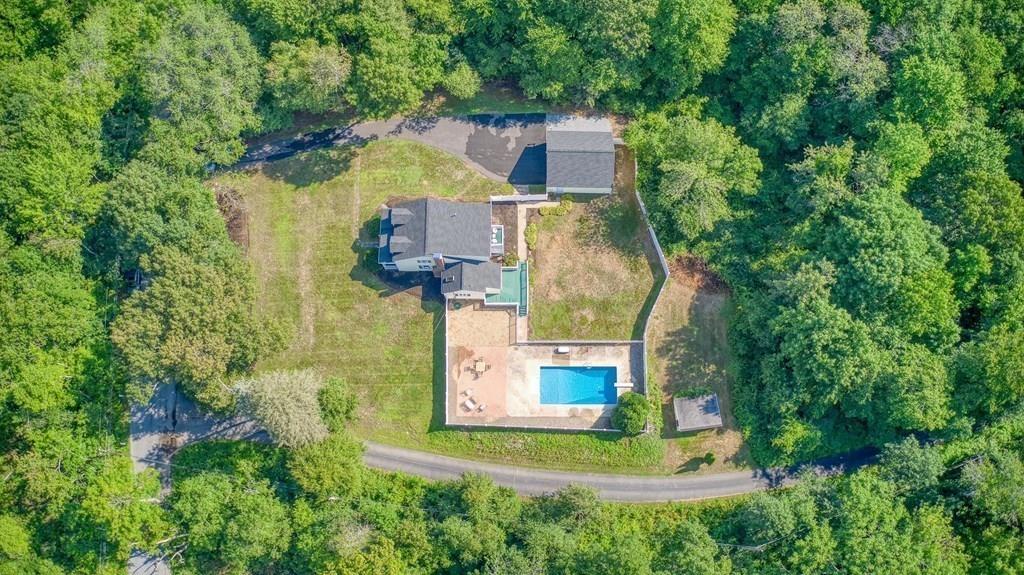 218 South Cross Road Haverhill, MA 01835 - Photo 6 of 28