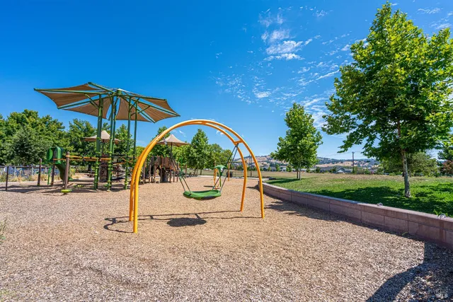 $300,000 | 3477 Santiago Drive, Santa Rosa, CA 95403