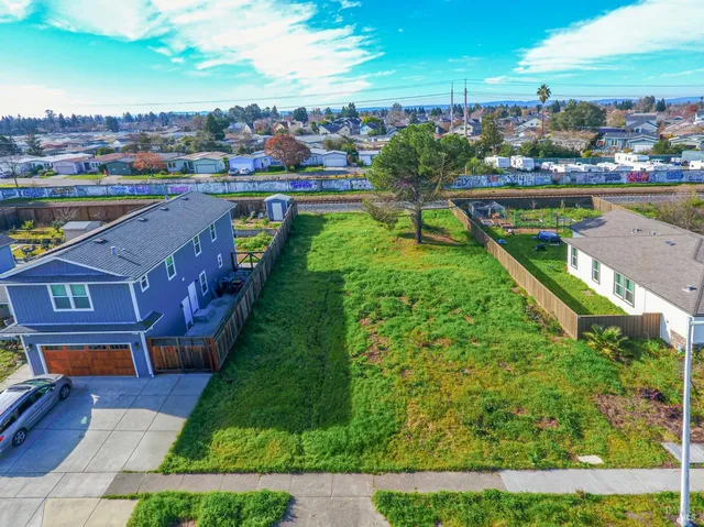 $300,000 | 3477 Santiago Drive, Santa Rosa, CA 95403